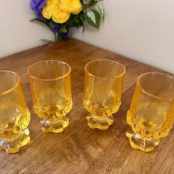 Tiffin Franciscan‎ Madeira Cornsilk Yellow Goblets - 4 Vintage Textured Glasses - Picture 4 of 6